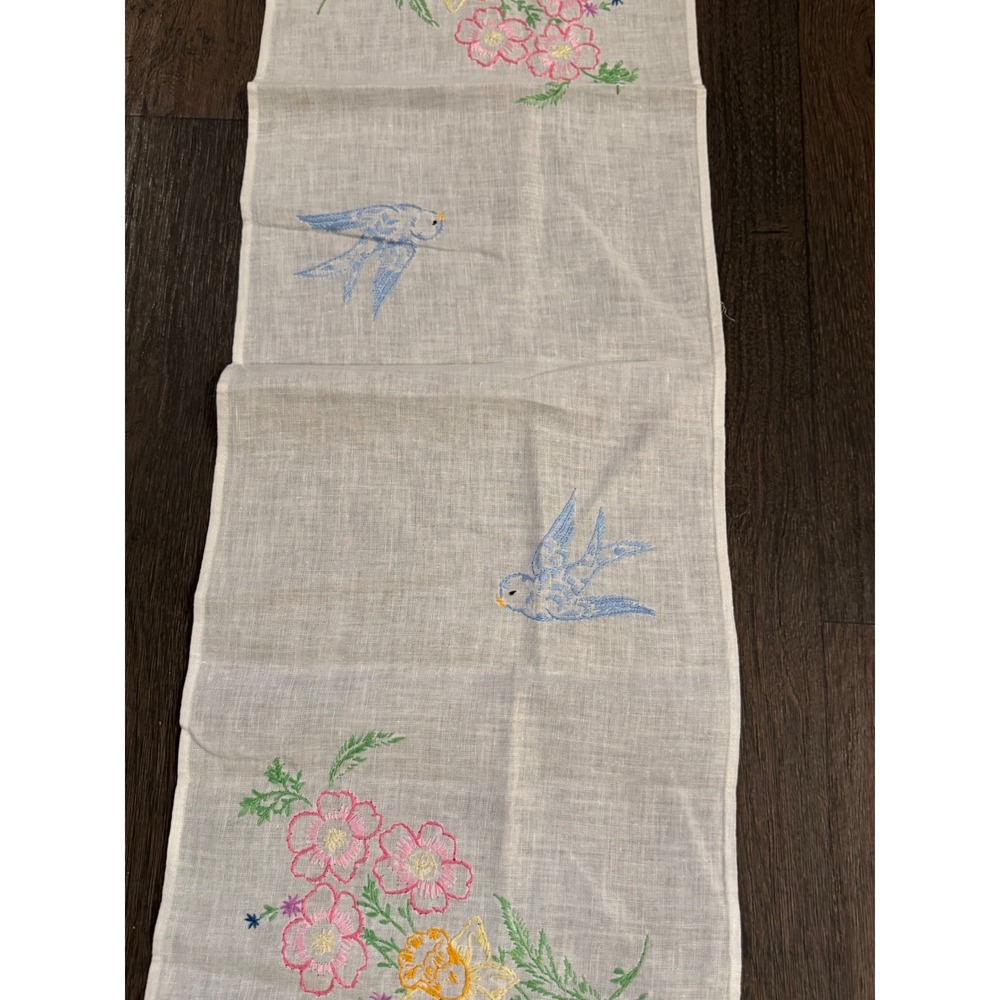 Vintage 12 X 34 Embroidered Table Runner Blue Birds Pink Flowers Daffodils White